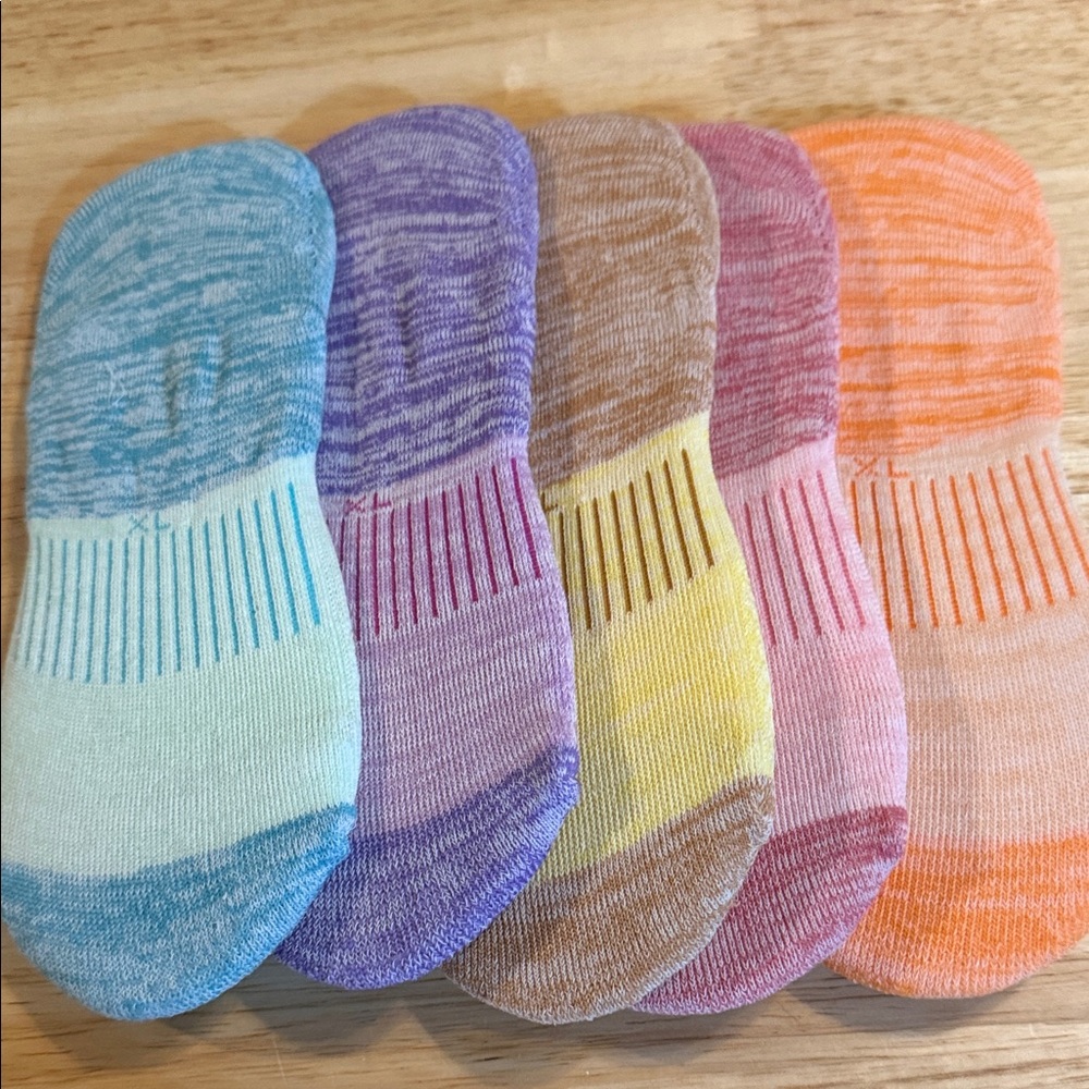 Colorful Women's No-Show Socks Set - Picture 1 of 1